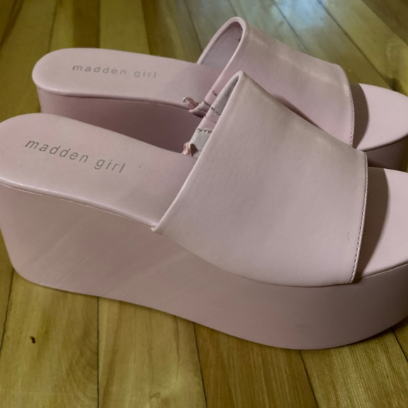 Madden Girl Cake Wedge Sandal - Picture 2 of 3
